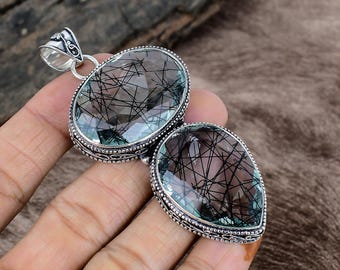 Colgante de plata de ley con rutilo negro hecho a mano