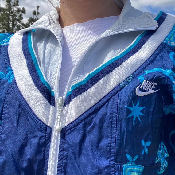 Blue nike windbreaker mens sale