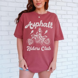 Moto Club Trendy Oversized Tee, Women&#39;s Motorcycle Shirt, Comfort Colors Graphic T-Shirt