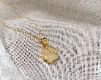 Paw shaped cremation necklace, Dog ashes jewelry, Pet ashes jewelry, Pet loss jewelry, Pet ashes necklace, Cat ashes necklace, Pet urn
