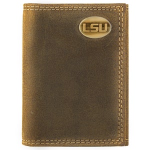 Cartera de cuero triple plegable para hombre LSU Tigers. Cuero de plena flor color canela vintage con logotipo de latón antiguo