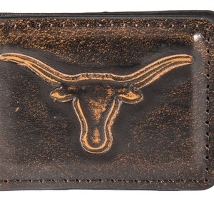 Clip para billetes universitario para hombre de los Texas Longhorns.  Acabado de plena flor marrón bruñido con logotipo grabado