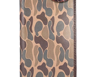 Buck Men's Secretary Old School Camo Leather Wallet. Full Grain Leather With Antique Copper Logo