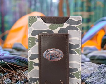 Bass Men's Magnetic Front Pocket Old School Camo Leather Wallet