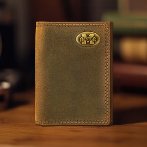 Mississippi State Bulldogs Vintage Tan Leather Trifold Wallet Desktop