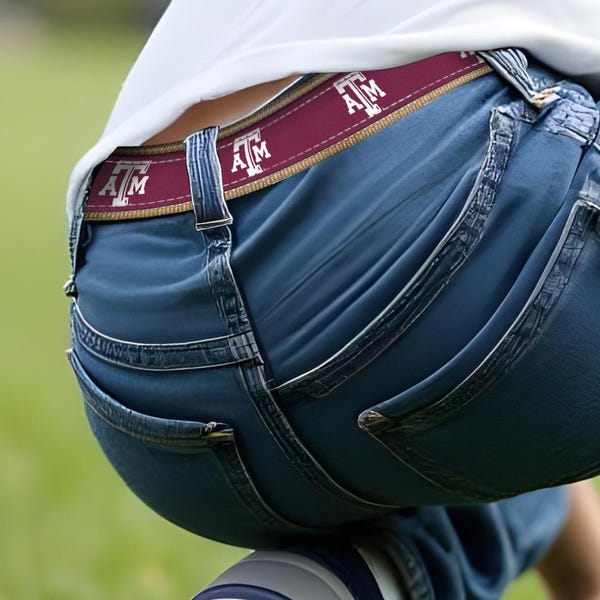 Youth Size Texas A&M Aggies Collegiate Woven Ribbon Belt. Tan Full Grain Leather Tabs. Boys Size Aggies Belt. Kids TAMU Ribbon Belt.