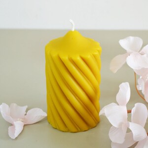 Spiral candle, 100% beeswax handmade