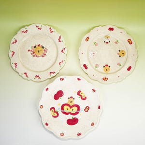 Whimsical Woodland Trio Plates Collection | Handcrafted Porcelain Flower-edged Trinket Holder Set | Cute Cartoon Capybara Jewelry Tray Set