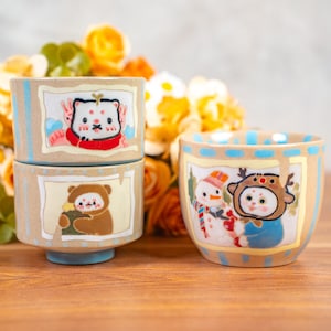 Festliche Tiertassen-Kollektion | Handgefertigte Keramik Postkartenartige Teetassen | Winter Themed Beige Kaffeetassen | Nettes Weihnachtsgeschenk für Freunde