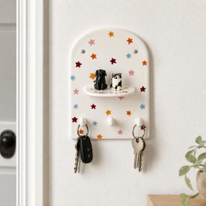 Custom Star Pattern Ceramic Pet Key Holder Wall Key Rack Personalized Portrait Shelf Colorful Stars Cat Dog Entryway Decor Pet Lover Gift