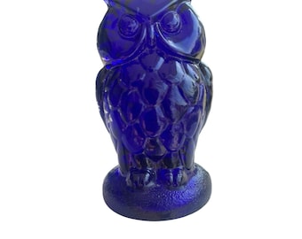 Mosser? Boyd? Vintage Glass Owl Figurine 3 3/4” Cobalt Blue Big Eyed Bird Hoot fancy glass Knick knack paperweight shelf sitter