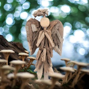 Wood carved angels - Etsy 日本
