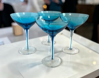 Cosmopolitan Pier 1 Copas de Martini Ocean Blue Drip 4 Bellezas de Bar de Vinos y Cócteles
