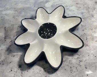 Mid Century Modern Polka Dot Ceramic Daisy Bowl: 15" Serving Centerpiece