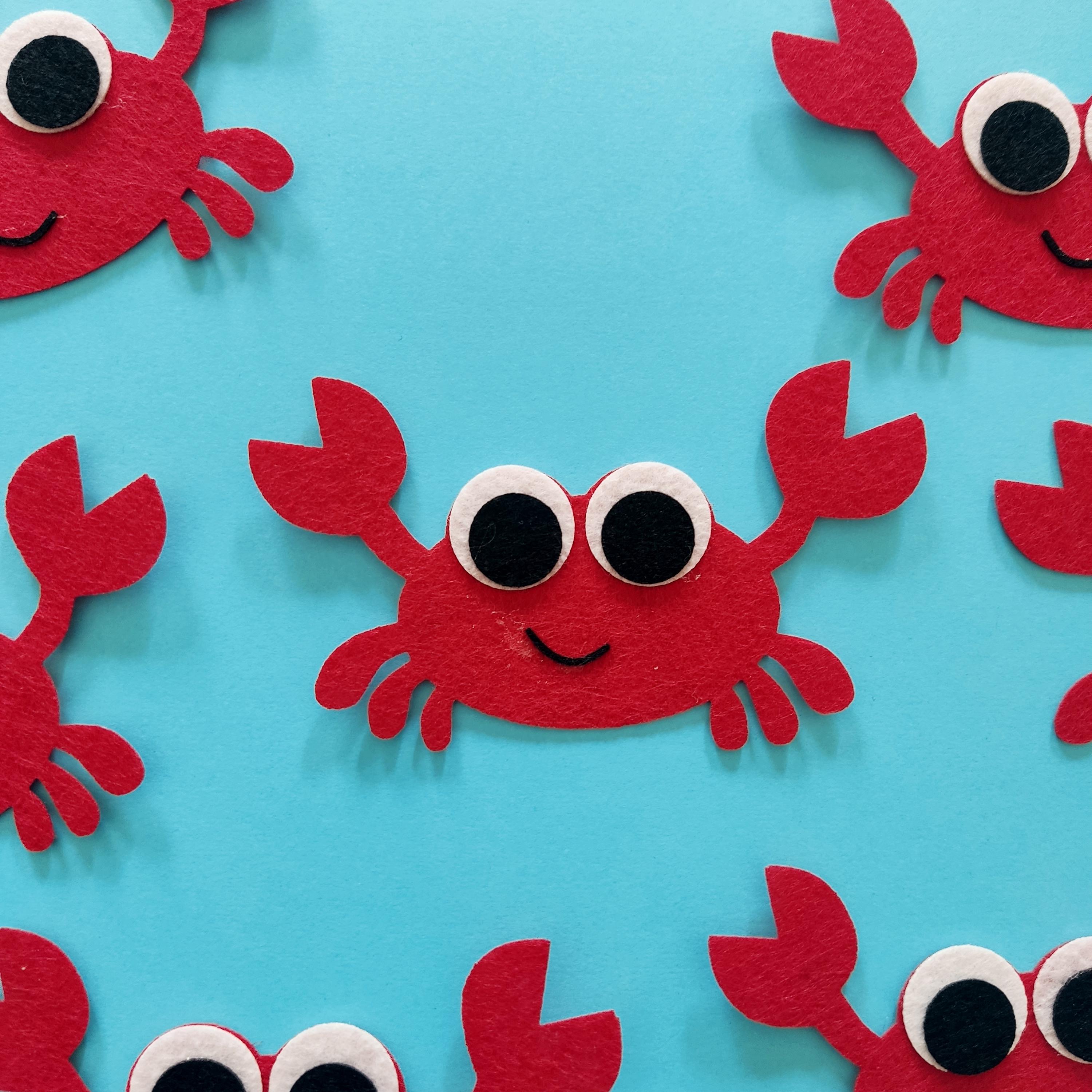 ハンドメイド フェルト ワッペン カニ 2点セット イカ カニ アイロン接着のお名前ネームワッペン : 刺繍ザウルス - 通販