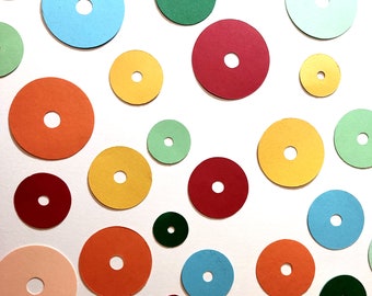 Círculos de cartolina recortados com furo | Tamanhos de 1,5 cm a 4,5 cm | Borda circular de cartolina | Formas de cartolina para artesanato | Moldura circular de papel