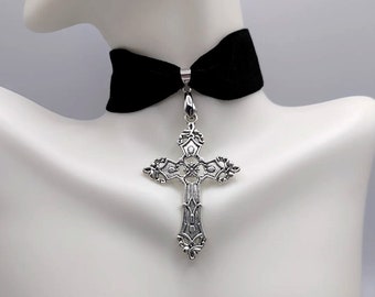 Gothic cross velvet choker, silver, goth