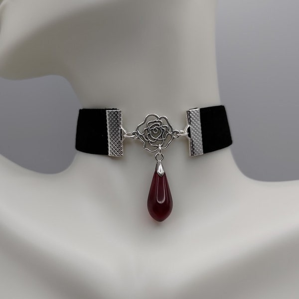Gothic rose blood red drop choker, silver
