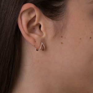 moissanite earrings, stud earrings, chevron earrings, chevron studs, ear jewelry, diamond earring, tragus earrings, v shape earrings, curved earrings, v earrings, huggie earrings, silver studs, elegant earrings.