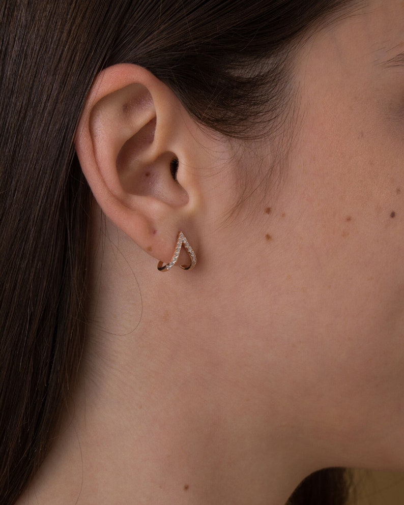 moissanite earrings, stud earrings, chevron earrings, chevron studs, ear jewelry, diamond earring, tragus earrings, v shape earrings, curved earrings, v earrings, huggie earrings, silver studs, elegant earrings.