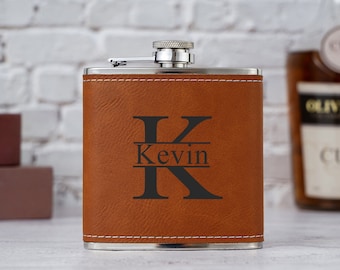 Personalized Flask for Men,Engraved Leather Flask For Groomsmen,Leather Hip Flask,Groomsmen Gifts,Groomsmen proposal,Gifts for Wedding Party