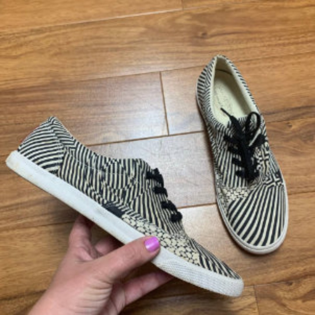 Bucketfeet Black White Optical Illusion Canvas Shoes Etsy