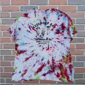 Koszulka Day Care Tie Dye. XL. Streetwear, Unikatowy, Americana, Nowatorski, T-shirt, Unisex, Duży rozmiar, Krągłości, Z drugiej ręki, UK16 UK18 UK20 UK22