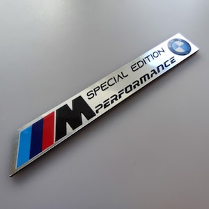 New model bmw M performance label Limited or special edition written Aluminum-looking plastic label bmw ///m BMW M logo 1pcs