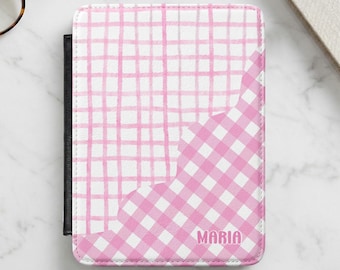 Funda personalizada para Kindle con estampado de cuadros rosas, cubierta para lector electrónico con estética preppy, regalo personalizado para amantes de los libros, accesorio de lectura.