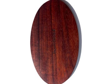 Côte de poterie ovale en bois rouge faite main