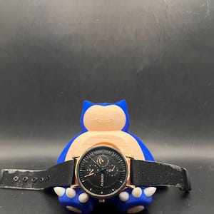 Custom 3D Snorlax Watch Charger Stand | Pokémon-Inspired Fan Art Desk Accessory | Unique Charging Dock for Apple Watch | Gift for Fans