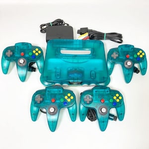 Nintendo 64 Clear Blue Console N64 Chose Original Controller Cables + 4 CONTROLLERS