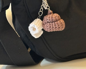Breloczki z kupą i rolkami papieru toaletowego robione na szydełku, amigurumi para, zabawny prezent do łazienki, żartobliwy prezent od Tajemniczego Mikołaja, żartobliwy prezent