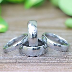 Silver Tungsten Men&#39;s or Women&#39;s Wedding Band, Tungsten Wedding Rings for Couple, Polished Tungsten Ring, Custom Engraved His and Hers Bands