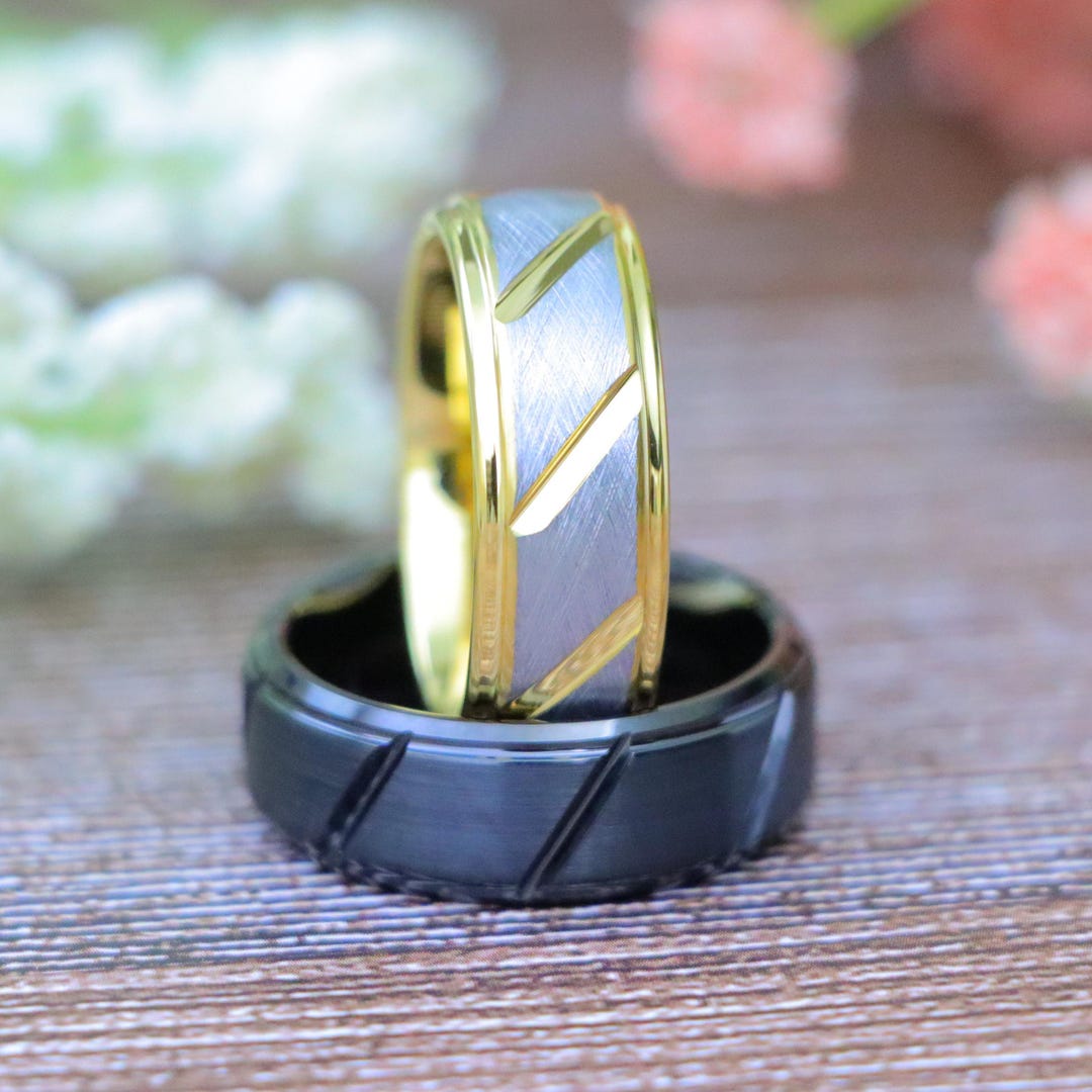 Vertical Grooved Men's Wedding Ring, Black Tungsten Engagement Ring ...