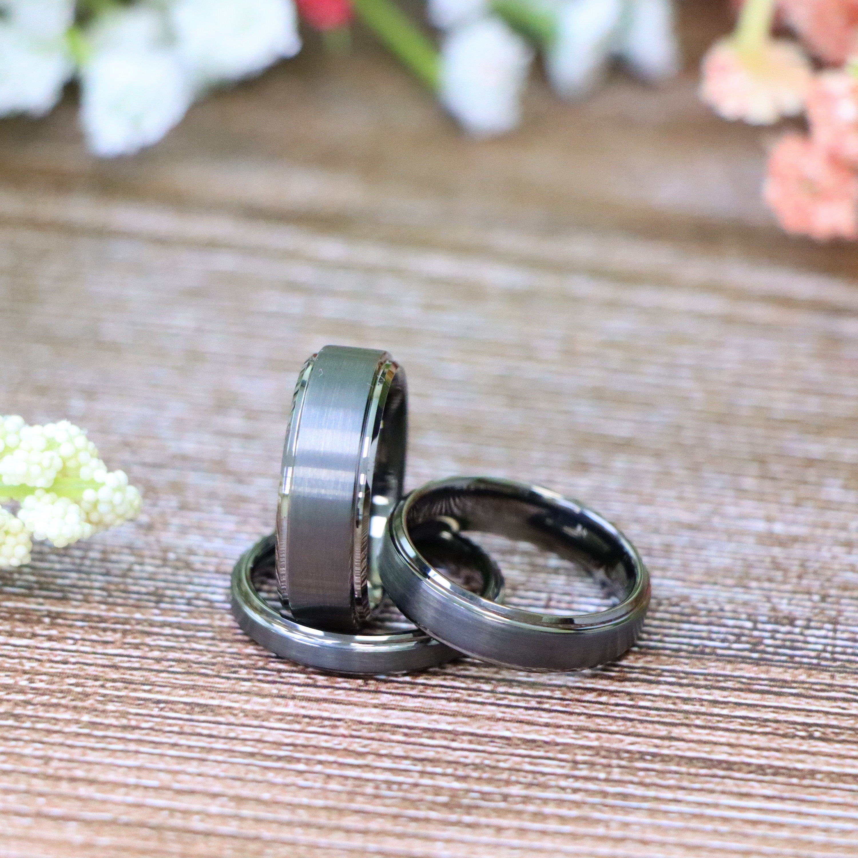 Anillo De Acero De Carburo De Tungsteno De 0.315 In Con Incrustaciones Negras De Lámina De Oro De 18 Quilates Para Hombres Y Mujeres Joyería, Sin Piedras Preciosas