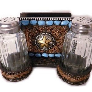 Star Concho Salt and Pepper Shakers With bead Accent Old West Home Table Decor