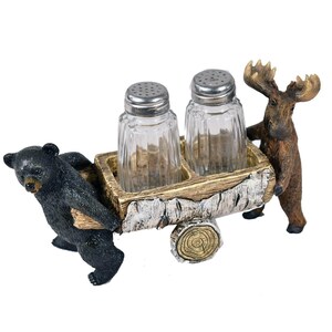 ヘラジカと黒クマがカートを引く塩コショウ入れの野生動物コレクション オールドウェストホームテーブルデコレーション
