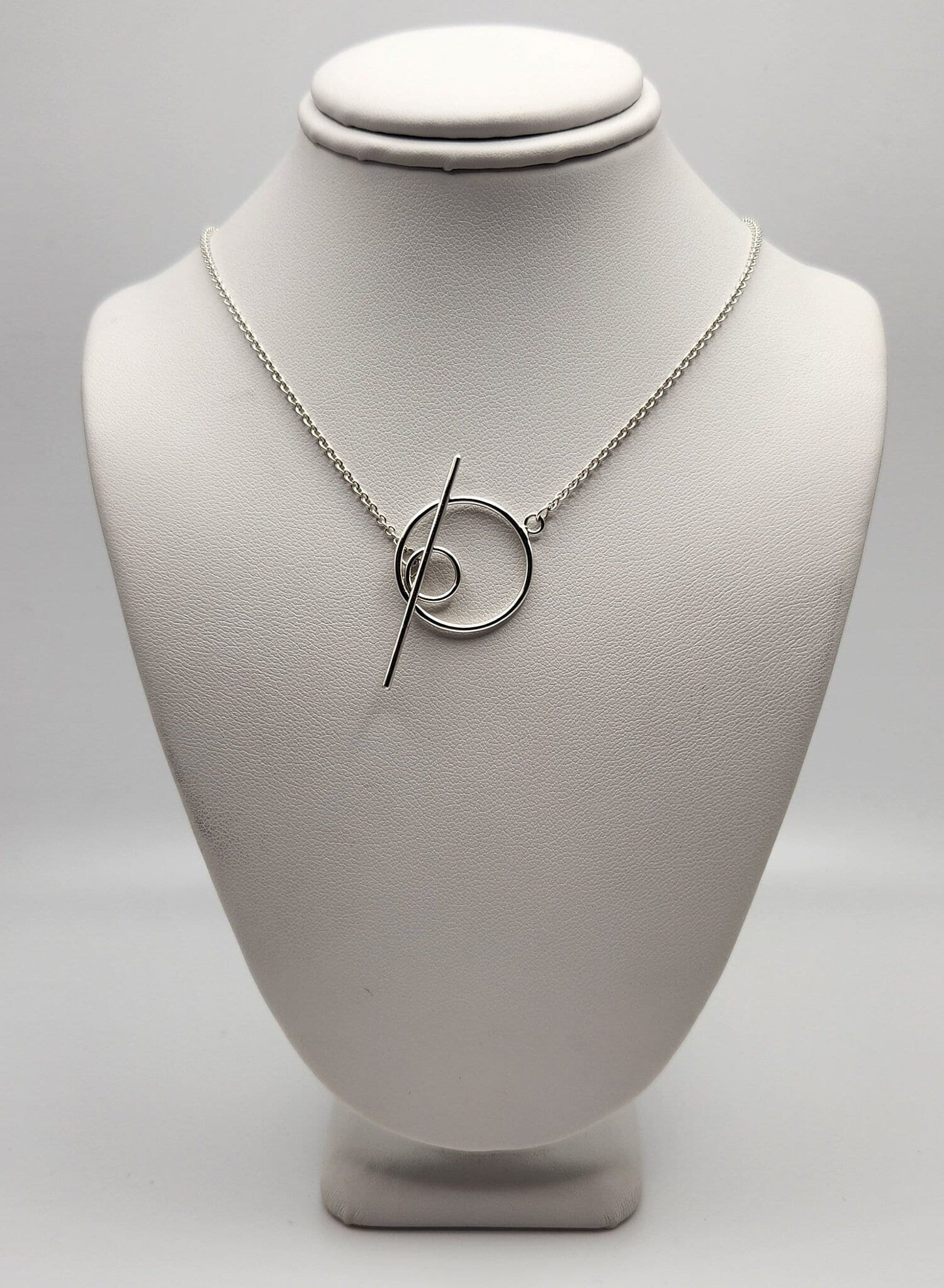 Ladies Silver Circle Toggle Necklace