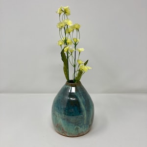Rich Green Bud Vase