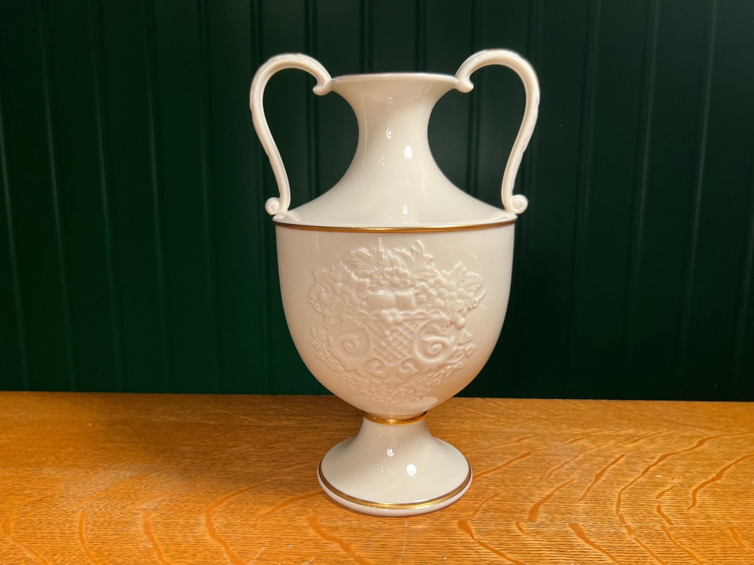 Lenox Handled Porcelain Trophy Vase Urn With 24k Gold Trim Etsy