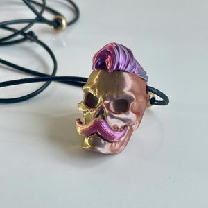 Hipster Skull Pendant -Stl file- For 3d print