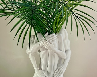 Hug Couple Planter -Stl file-For 3d print