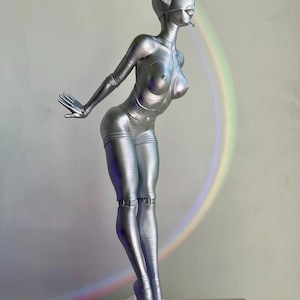 Fem Bot Sculpture -3d print ready-STL file