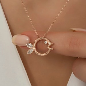 Dainty Fish Necklace, 925 Sterling Silver, Tiny Fish Pendant, Silver Pisces Charm, Fish Lover, Zodiac Necklace, Gift for Her, Gift for Mom