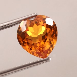 AAA Ceylon Orange Sapphire: 3.30 Carat Heart-Cut Gemstone