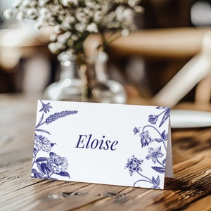 Marque-places nom de mariage fleurs sauvages bleu royal, personnalisables, marque-places personnalisés, marque-places pliable design floral sauvage TPW31