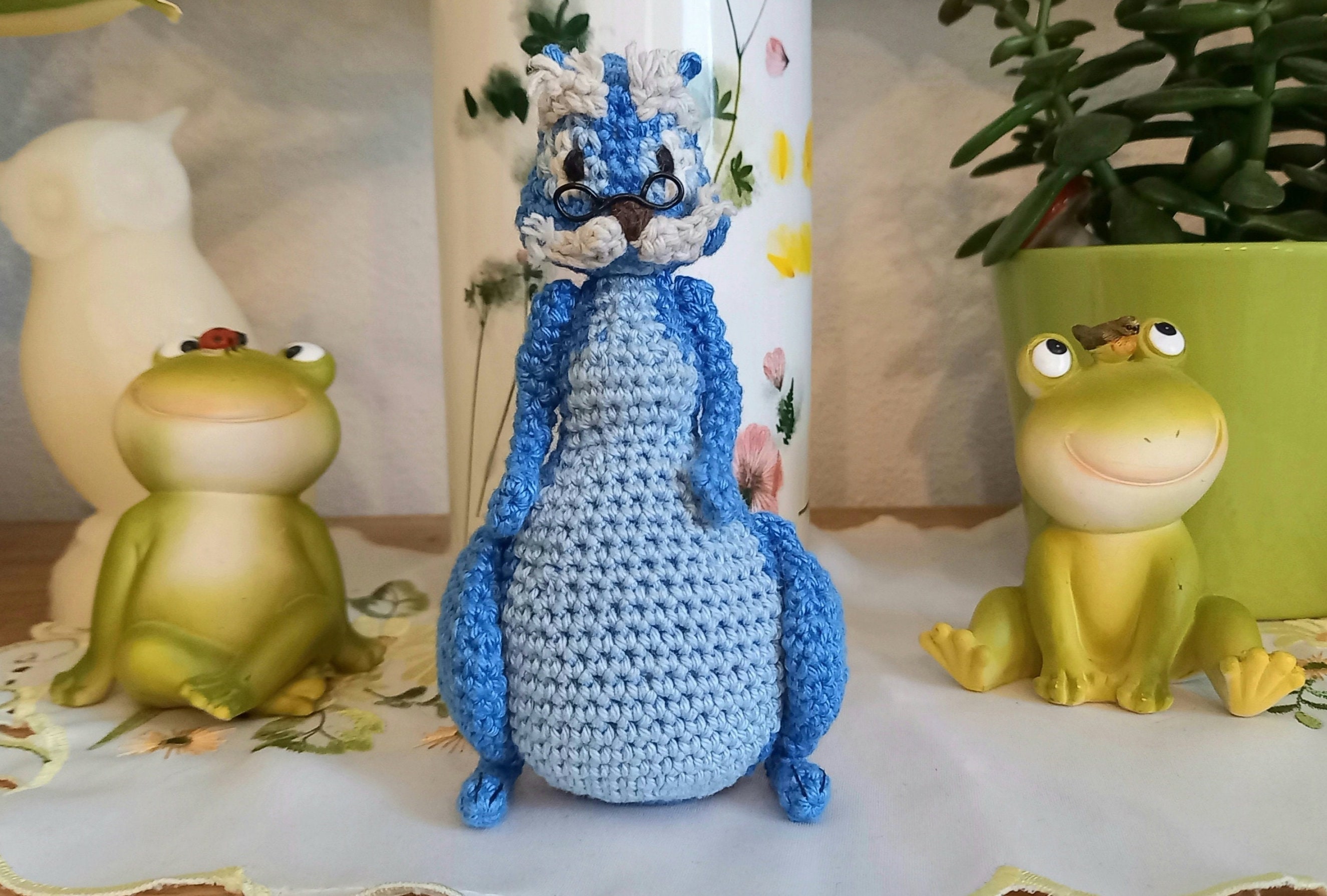 Blue Wizard Squirrel - Crochet Pattern