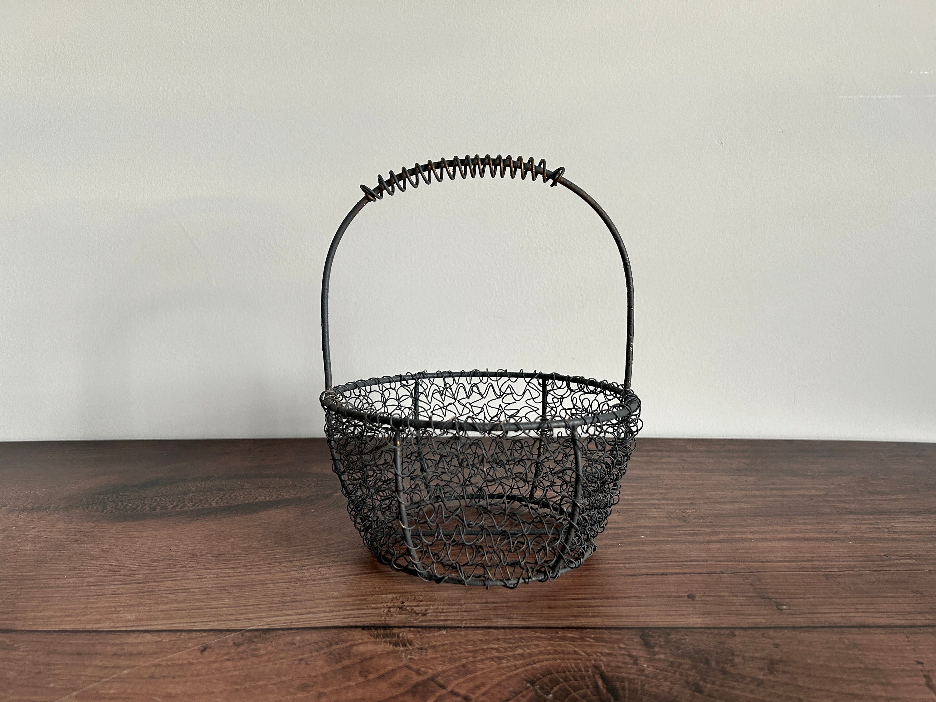 Vintage Small Wire Egg Basket Etsy