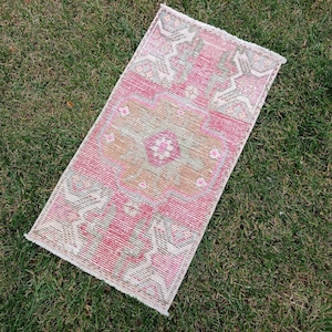 Red Turkish Rug: Vintage Wool & Cotton Doormat (1.5 x 2.8 Ft)